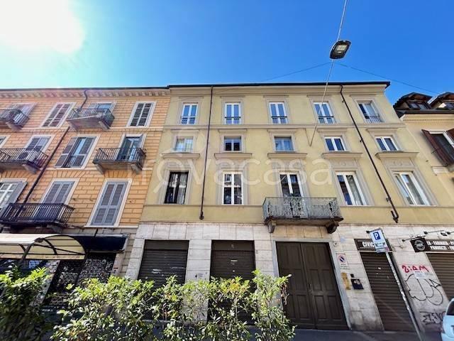 Appartamento in affitto a Torino via Santa Giulia, 46, arredato, vicinanze negozi TrovaCasa