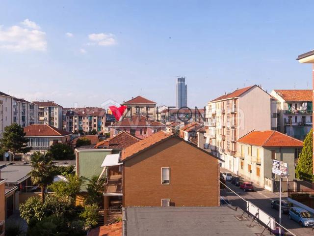 Appartamento in affitto a Torino via Sapri, 26, arredato, riscaldamento autonomo, ascensore TrovaCasa