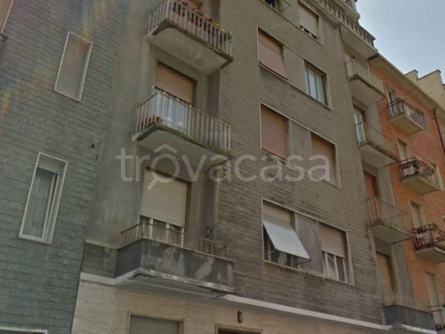 Appartamento in affitto a Torino via Sarre, 5, non arredato/vuoto, ascensore, ultimo piano TrovaCasa