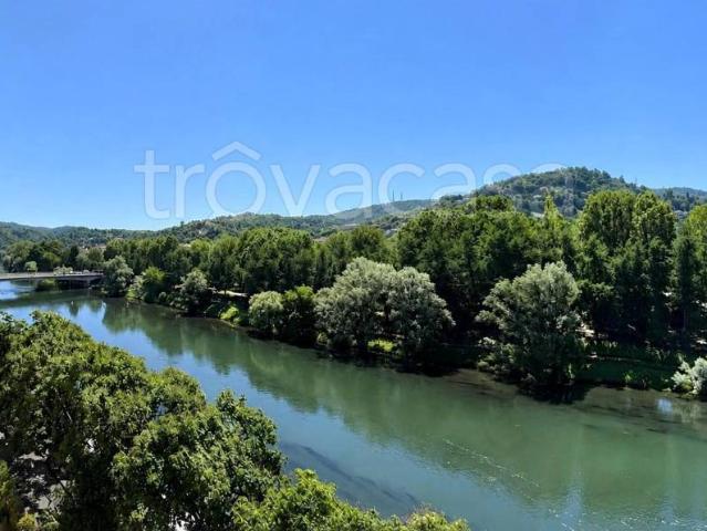Appartamento in affitto a Torino via Riccardo Sineo, 16, arredato, vista panoramica, ascensore TrovaCasa