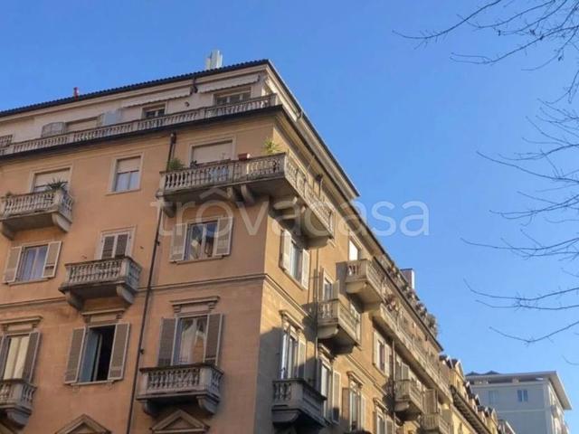 Appartamento in affitto a Torino via Valeggio Torino No Number, arredato, ultimo piano, ristrutturato TrovaCasa