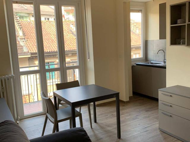 Appartamento in Affitto a Torino Cod. A185