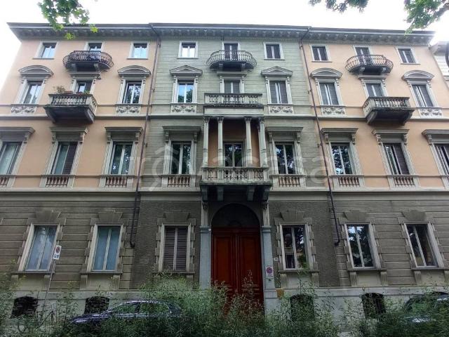 Appartamento in affitto a Torino corso Fiume, 10, non arredato/vuoto, box, immobile di prestigio TrovaCasa