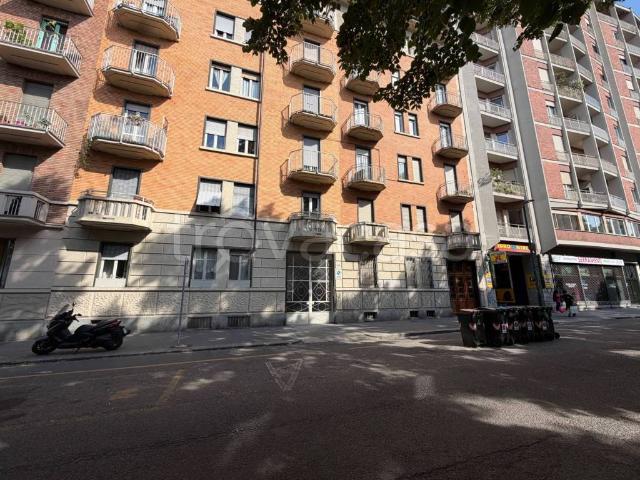 Appartamento in affitto a Torino corso Lecce, 60, arredato, lavatrice, cantina TrovaCasa
