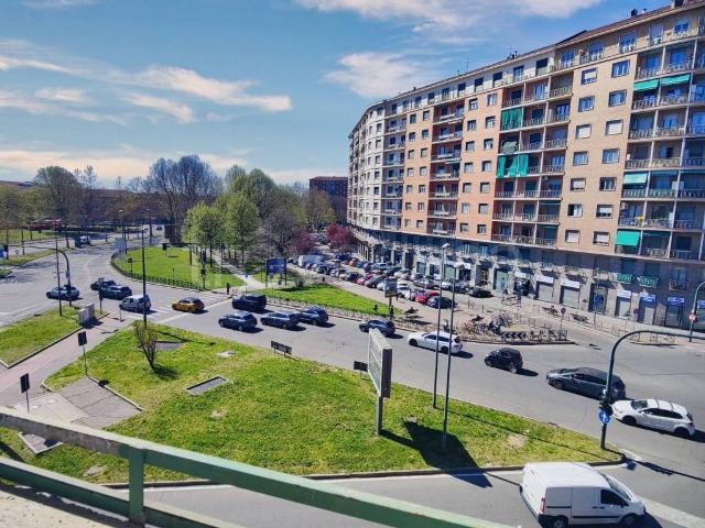 Appartamento in affitto a Torino corso Mediterraneo, 68, arredato, ascensore, doppia esposizione TrovaCasa