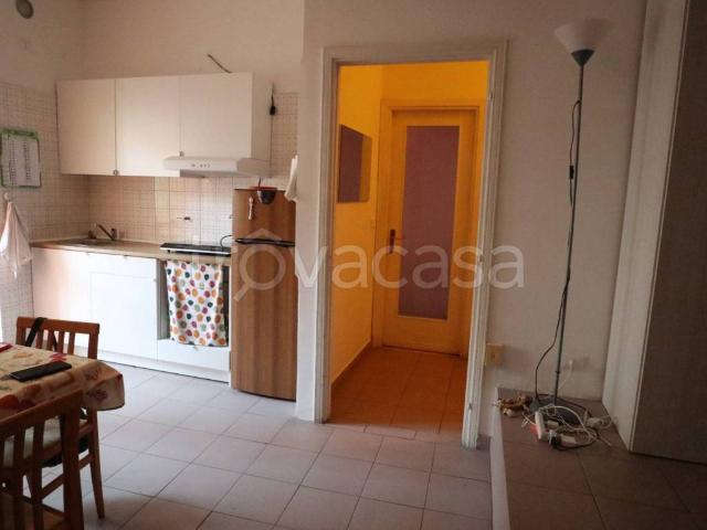 Appartamento in affitto a Torino corso Monte Cucco, 129, non arredato/vuoto, ascensore, buono stato TrovaCasa
