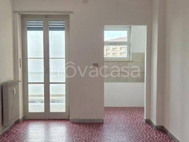 Appartamento in affitto a Torino corso Orbassano, 290, non arredato/vuoto, arredato, giardino TrovaCasa