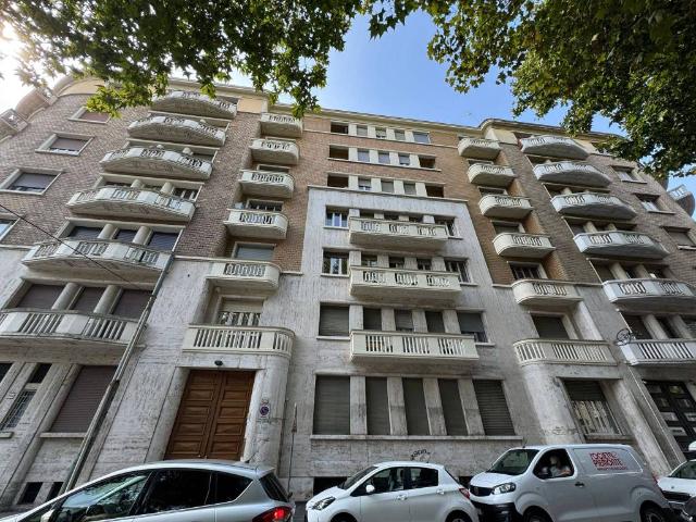 Appartamento in affitto a Torino corso Regina Margherita, 261, arredato, ascensore, doppia esposizione TrovaCasa