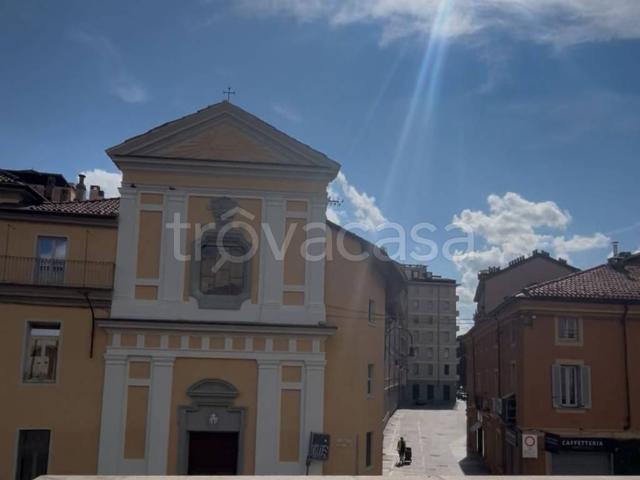 Appartamento in affitto a Torino largo Gian Domenico Cassini, 4, arredato, terrazzo, riscaldamento autonomo TrovaCasa
