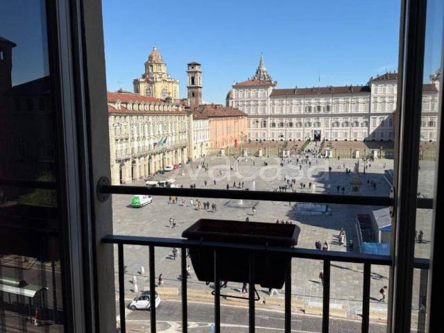 Appartamento in affitto a Torino piazza Castello, 99, arredato, posto auto, ristrutturato TrovaCasa