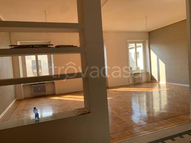 Appartamento in affitto a Torino, ristrutturato, cucina abitabile, doppi servizi TrovaCasa
