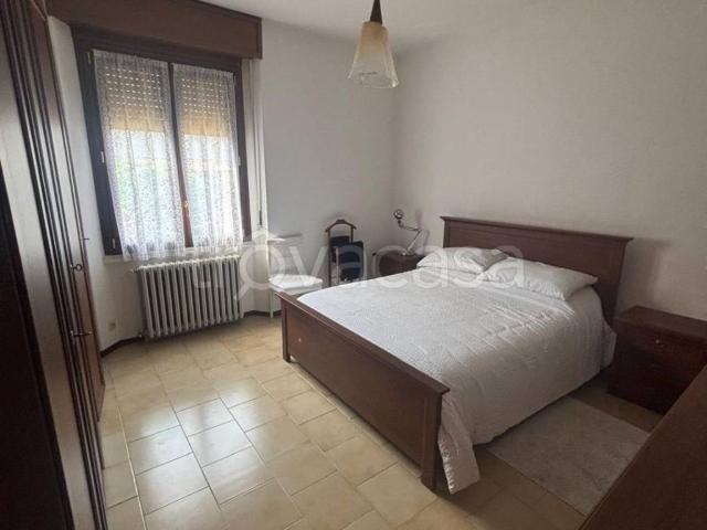 Appartamento in affitto a Torre d'Isola frazione Ca' De Vecchi, 14, arredato, terrazzo, aria condizionata TrovaCasa