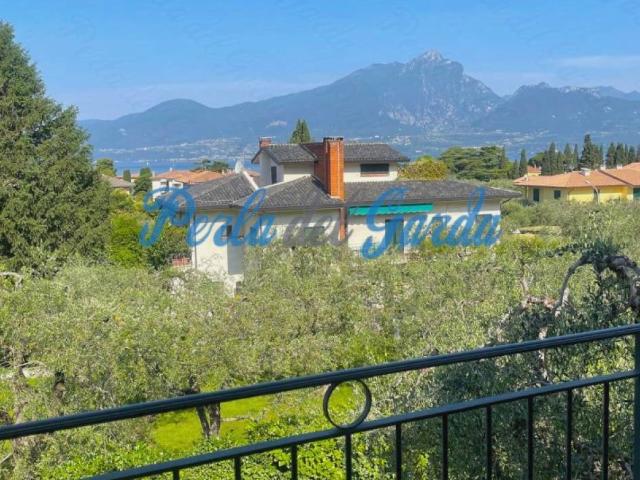 Appartamento in affitto a Torri del Benaco, arredato, box, terrazzo TrovaCasa