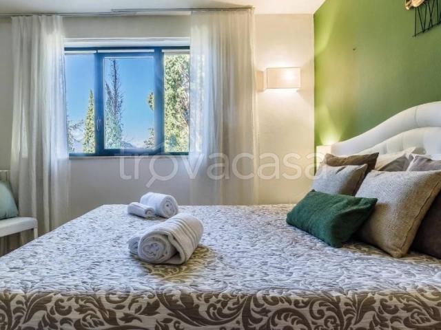 Appartamento in affitto a Torri del Benaco via Pai di Sotto, arredato, terrazzo, vista panoramica TrovaCasa