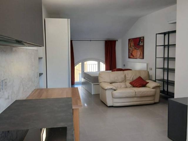 Appartamento in affitto a Tradate VA