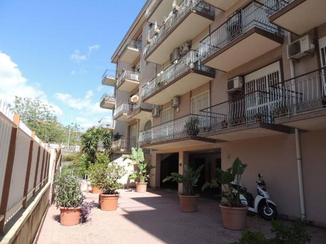 Appartamento in affitto a Tremestieri Etneo CT