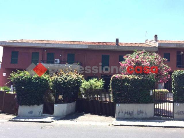 Appartamento in affitto a Tremestieri Etneo via del Parco, arredato, giardino privato, terrazzo TrovaCasa
