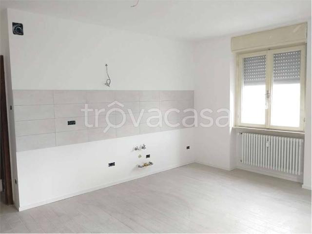 Appartamento in affitto a Trento via Moggioli, non arredato/vuoto, posto auto, ascensore TrovaCasa