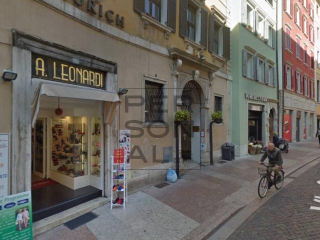Appartamento in affitto a Trento, Centro storico