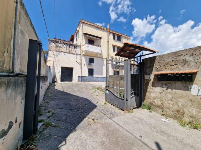 Appartamento in affitto a Trecase NA