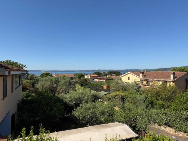 Appartamento in affitto a Trevignano Romano RM