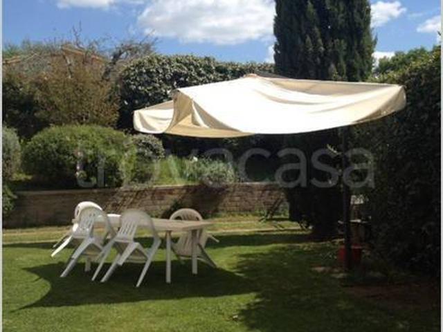 Appartamento in affitto a Trevignano Romano via della Vaccheria, arredato, giardino privato, nuova costruzione TrovaCasa