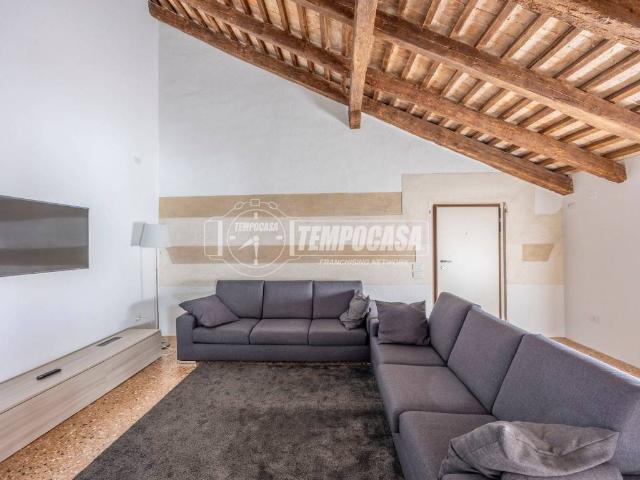 Appartamento in affitto a Trevignano via Cornarotta 7, arredato, giardino privato, nuova costruzione TrovaCasa