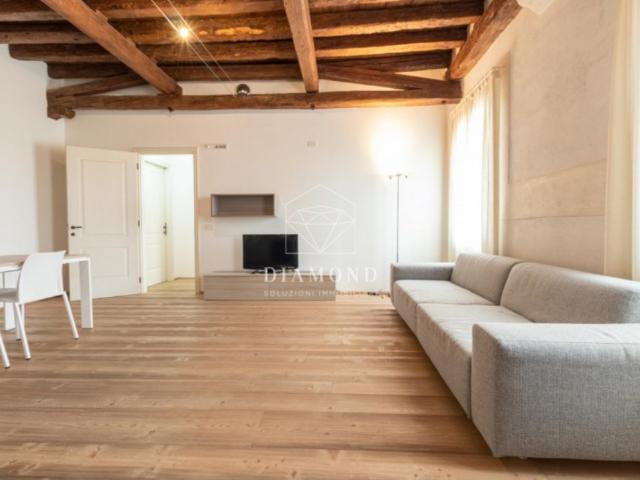 Appartamento in affitto a Trevignano via Giuseppe Mazzini Falzè di Trevignano, arredato, box, immobile di prestigio TrovaCasa