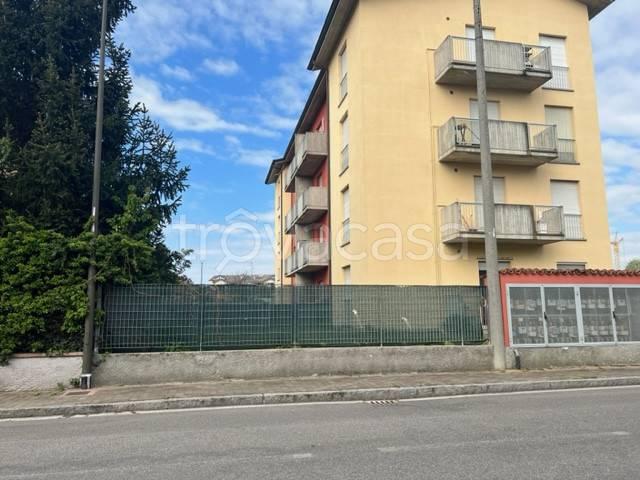 Appartamento in affitto a Treviglio via Andrea Mantegna, arredato, giardino privato, box TrovaCasa