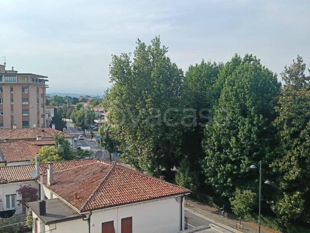 Appartamento in affitto a Treviso, arredato, posto auto, terrazzo TrovaCasa