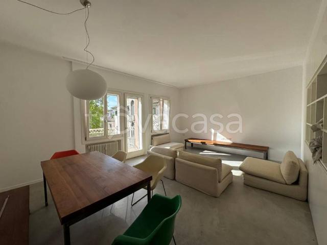 Appartamento in affitto a Treviso, arredato, terrazzo, ascensore TrovaCasa