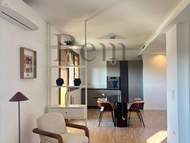 Appartamento in affitto a Treviso strada Comunale Corti, box, terrazzo, immobile di prestigio TrovaCasa