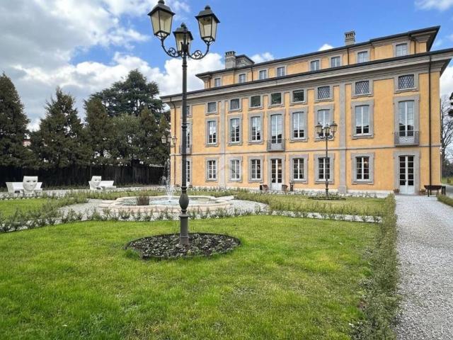 Appartamento in affitto a Trezzo sull'Adda via Giuseppe Carcassola, 13, non arredato/vuoto, giardino, vista panoramica TrovaCasa