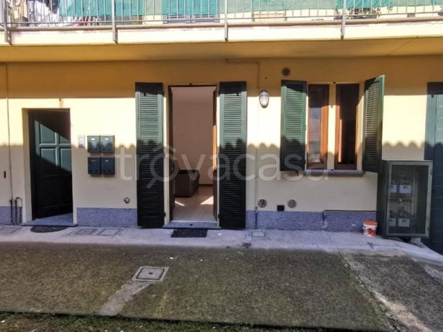 Appartamento in affitto a Trezzo sull'Adda piazza Santo Stefano, 3, arredato, riscaldamento autonomo, libero subito TrovaCasa