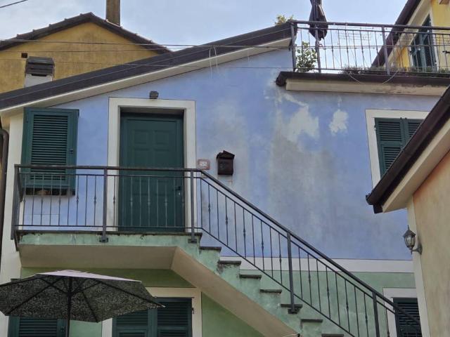 Appartamento in affitto a Tribogna GE