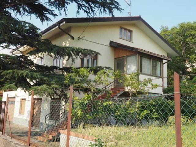 APPARTAMENTO in AFFITTO a TRIESTE di 3 vani