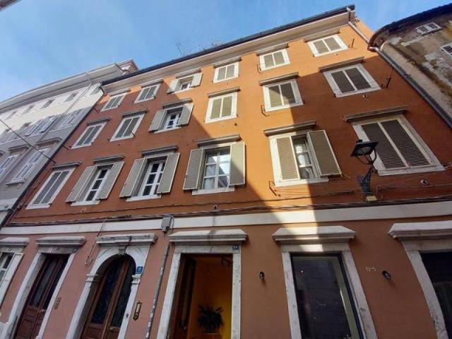 Appartamento in affitto a Trieste TS