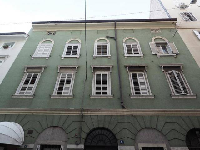 Appartamento in affitto a Trieste TS