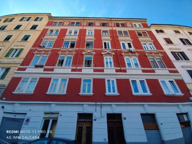 Appartamento in affitto a Trieste via dell'Industria, arredato, ascensore, soppalco TrovaCasa