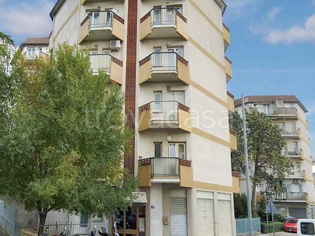 Appartamento in affitto a Trieste via Giacomo Puccini, 76, arredato, ascensore, ristrutturato TrovaCasa