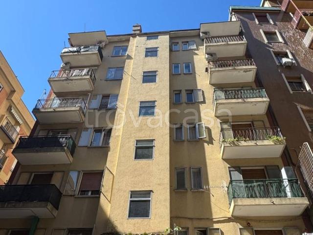 Appartamento in affitto a Trieste via Luigi Pecenco, 12, parzialmente arredato, doppia esposizione, zona servita TrovaCasa