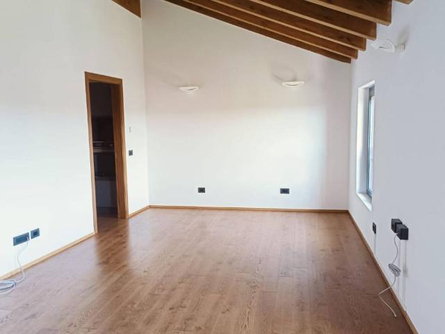 Appartamento in affitto a Trivolzio PV
