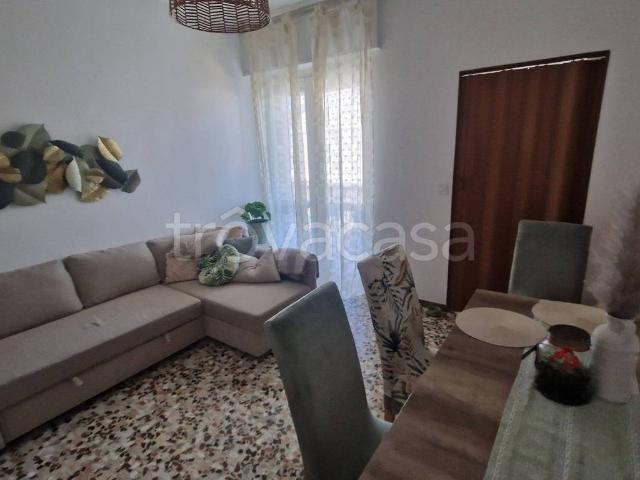 Appartamento in affitto a Trofarello via 24 Maggio, 35, non arredato/vuoto, arredato, terrazzo TrovaCasa
