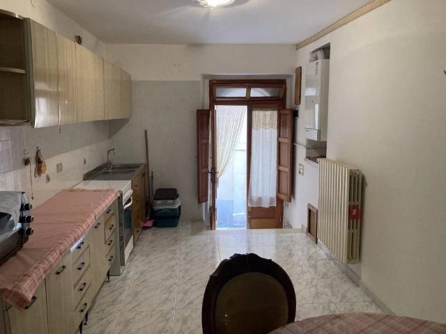 Appartamento in affitto a Troia FG