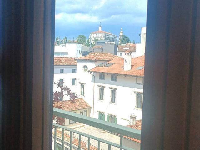 Appartamento in affitto a Udine UD