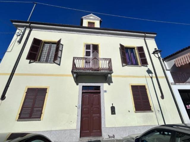 Appartamento in affitto a Valfenera via Papa Giovanni xxiii, 37, arredato, balcone, angolo cottura TrovaCasa