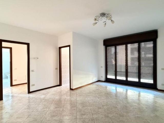 Appartamento in affitto a Vanzago via Arsiero 13, ascensore, contesto signorile, parquet TrovaCasa