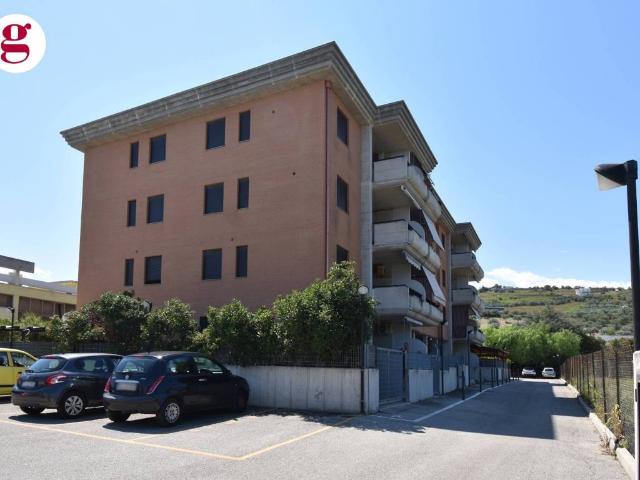 Appartamento in affitto a Vasto via Strada Statale 16 Sud, snc, arredato, posto auto, terrazzo TrovaCasa