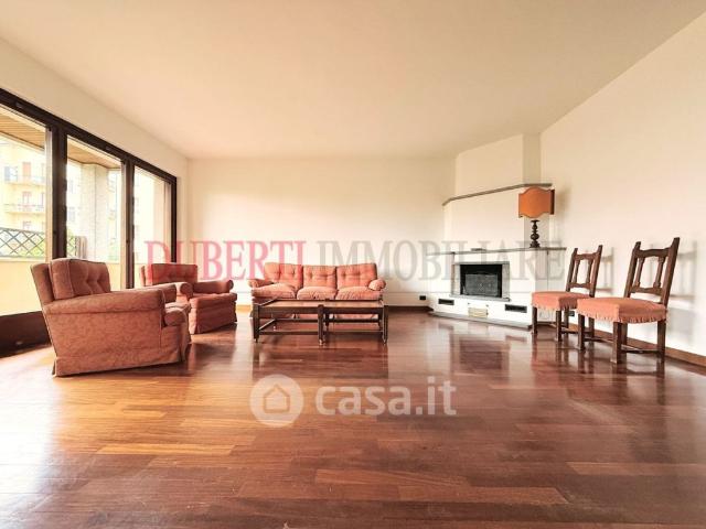 Appartamento in affitto a Varese, terrazzo, box doppio, luminoso TrovaCasa