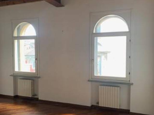 Appartamento in affitto a Varese VA